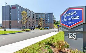 Hampton Inn Boston Waltham